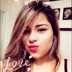 Meet your Posher, Rosa